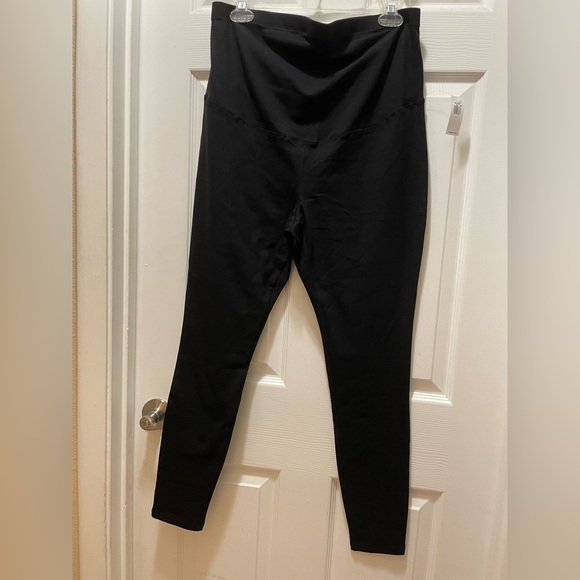 NWT Old Navy maternity leggings - Picture 1 of 5